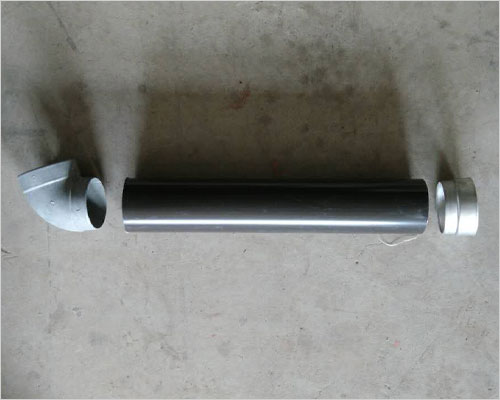 小圓下水管就是用于排泄使用過的水的管子,洗臉水,洗菜水,便池的水等等都通過下水管排到下水道.
